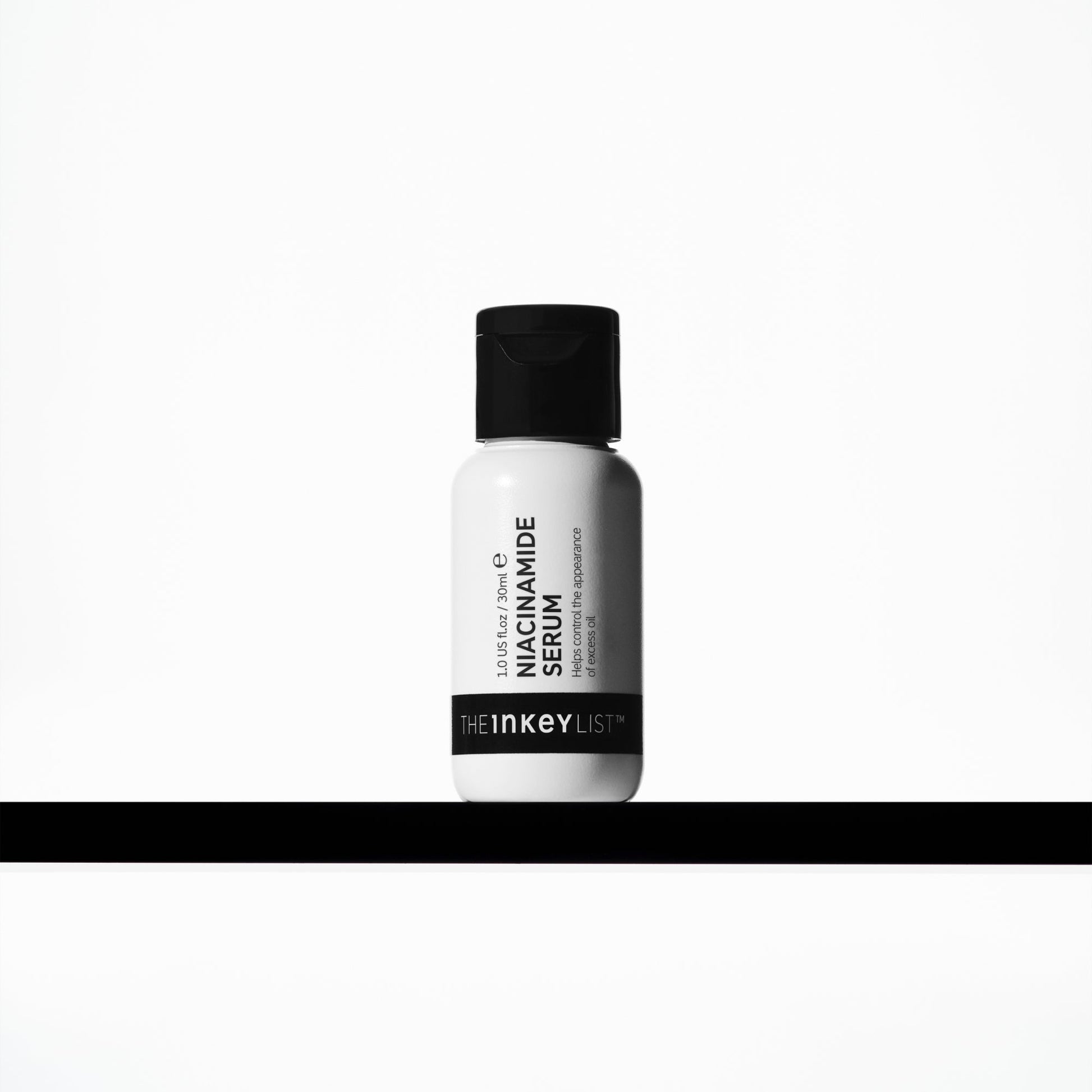 10-niacinamide-serum-g5 DTC-Top15_Amends_NiacinamideHero.jpg
