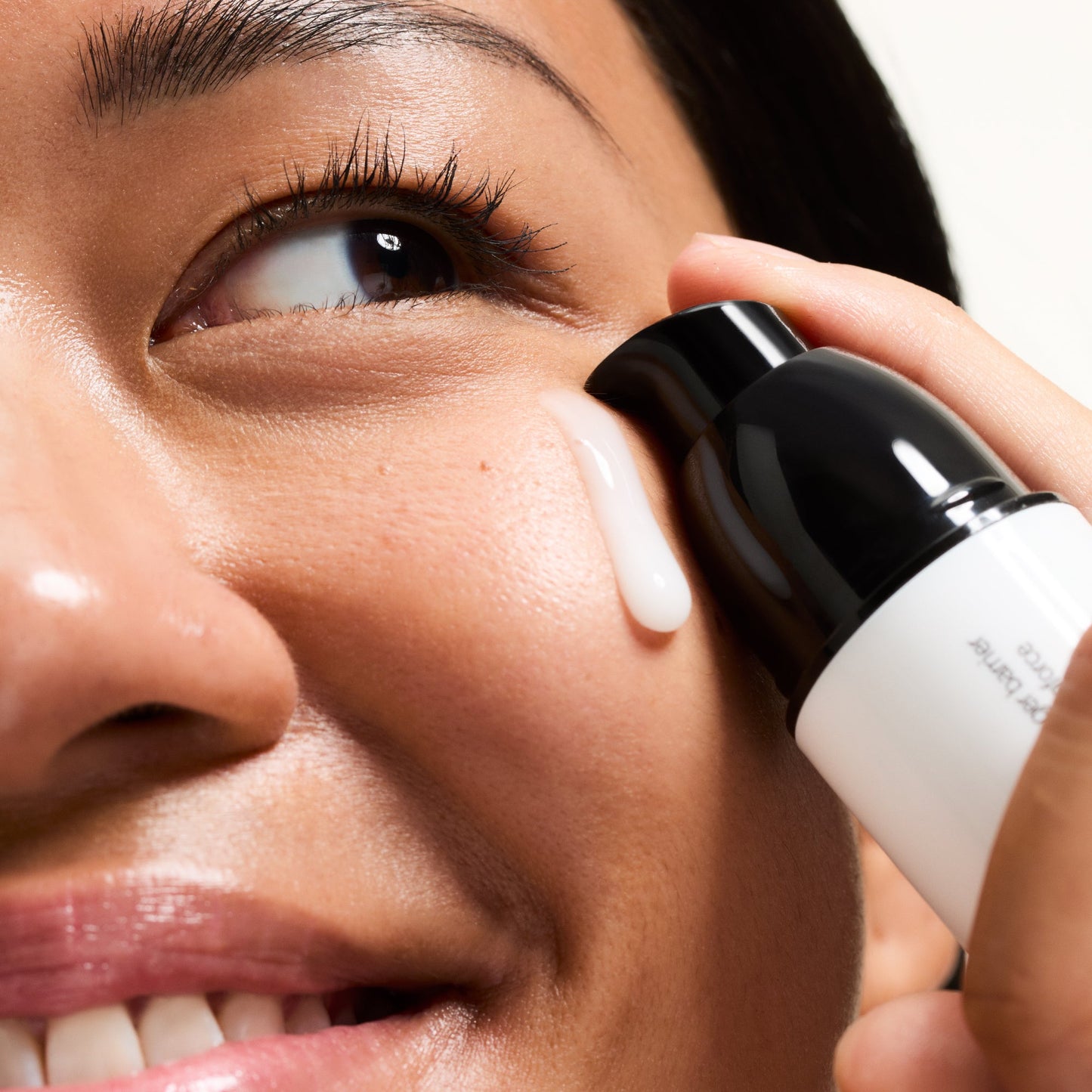 ectoin-hydro-barrier-serum-duo-e8 Ectoin-Globals_Texture-bottle.jpg