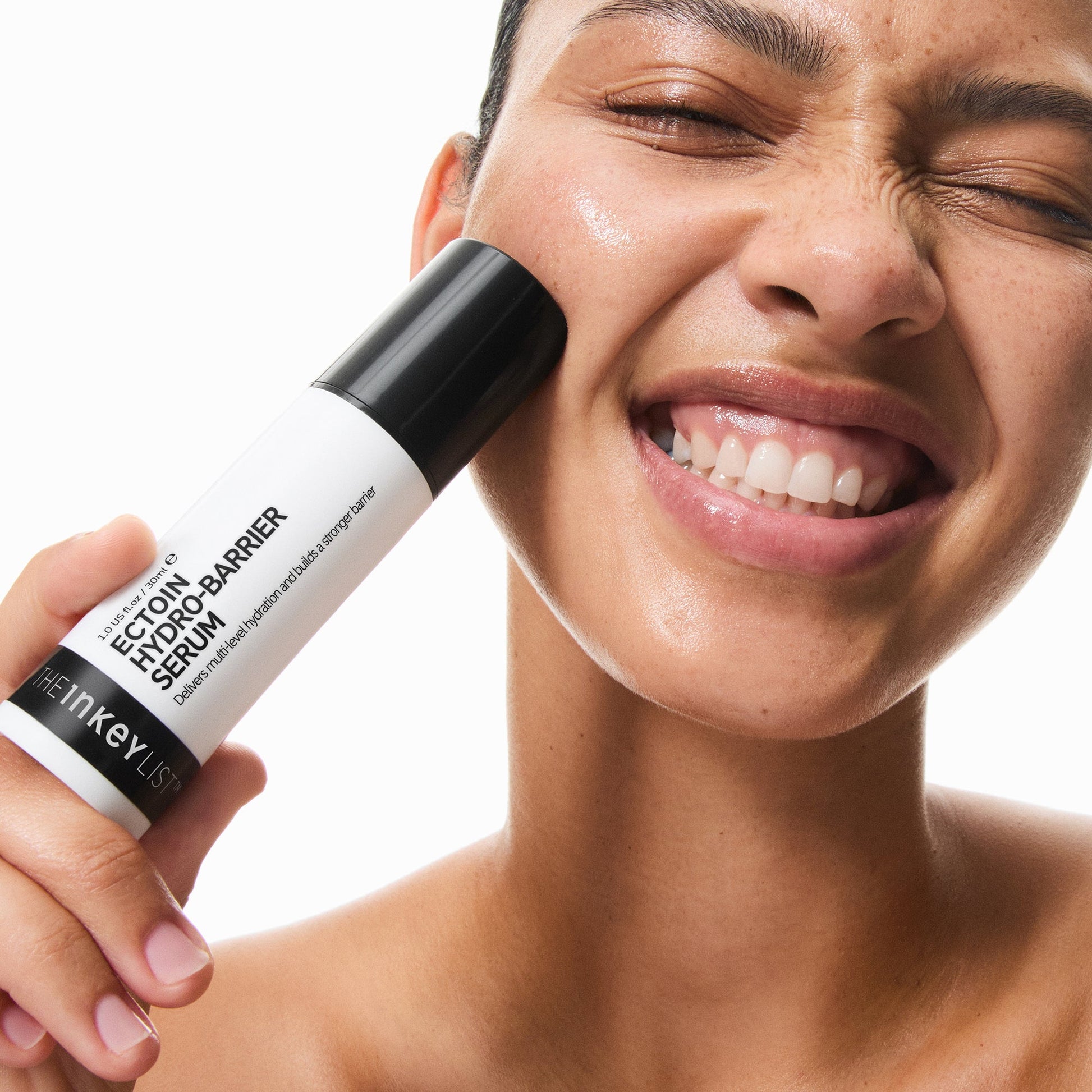 ectoin-hydro-barrier-serum-h0 Omega50_Model_2000x2000_51d34848-519c-4045-b288-30216504f8ba.jpg